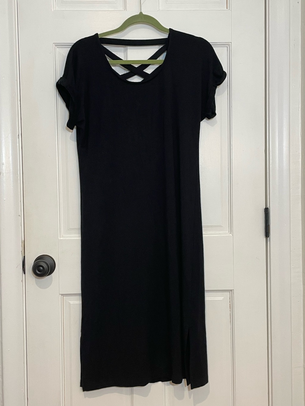 Athleta Black Midi T-Shirt Dress Women's M Criss Cross Back Short Sleeve